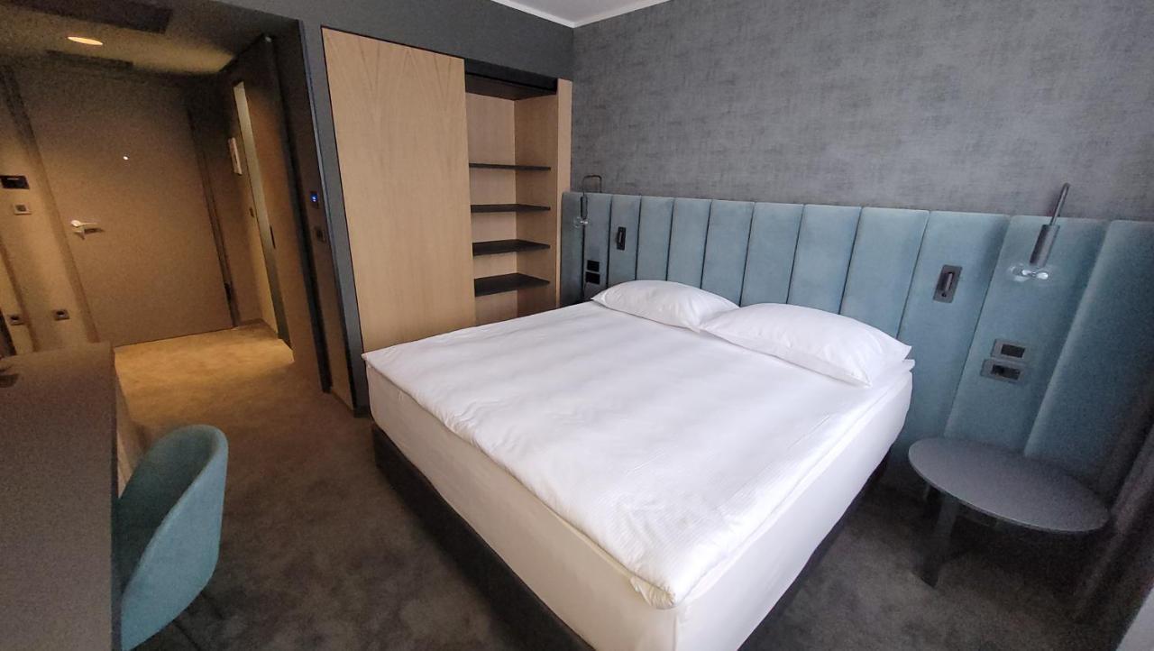 Elegans Hotel Brdo Κραν Εξωτερικό φωτογραφία